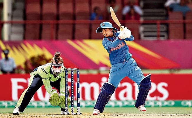 भारतीय महिला टीम जीत की हैट्रिक लगाकर पहुंची विश्व टी20 के सेमीफाइनल में