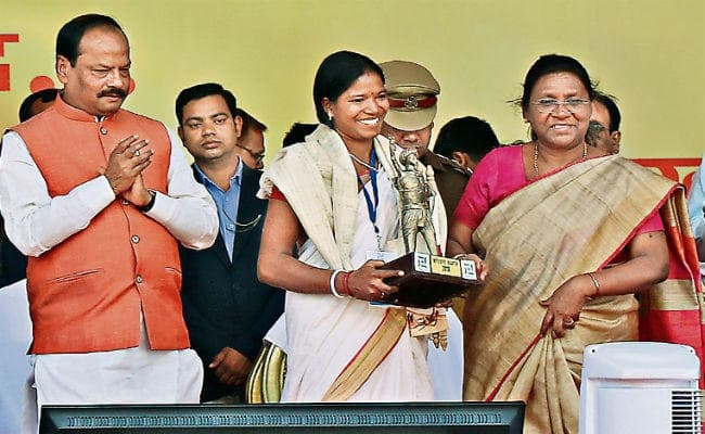 अनगड़ा की पशु सखी बलमदीना तिर्की को मिला झारखंड सम्मान