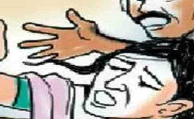 बेटी जनने पर केरोसिन डाल हत्या का प्रयास