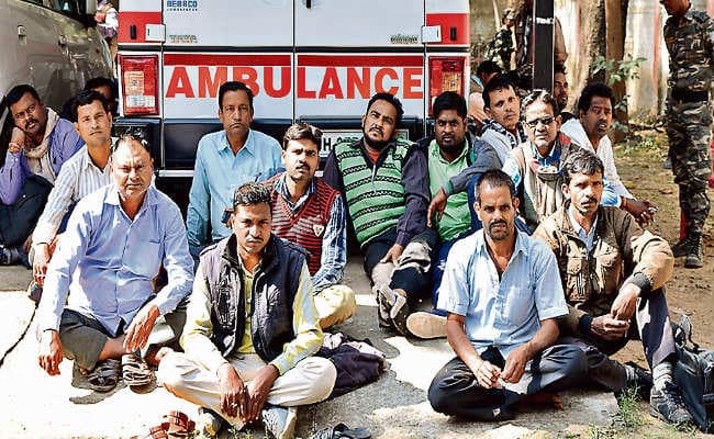 रांची : एकीकृत पारा शिक्षक संघर्ष मोर्चा ने आंदोलन तेज करने का किया फैसला, पारा शिक्षकों की अनिश्चितकालीन हड़ताल शुरू