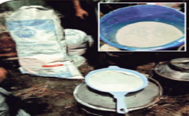 नकली दूध बनानेवाले गिरोह का भंडाफोड़, डिटर्जेंट पाउडर से बना दूध करते थे सप्लाई