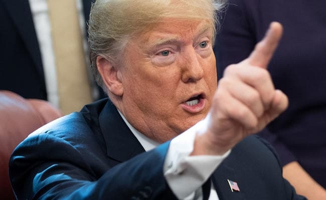 नहीं गयी ट्रंप की अकड़, संवाददाताओं को शिष्ट तरीके से पेश आने को कहा