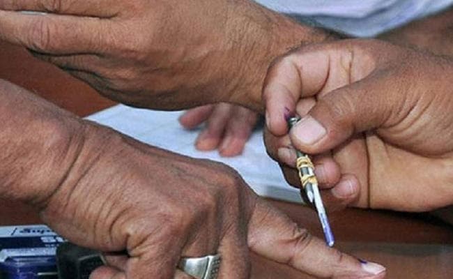 पंचायत चुनाव : कश्मीर में पहले चरण में 64 और जम्मू में 79 प्रतिशत मतदान