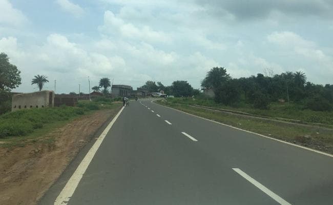 GUMLA के लोगों के 165 करोड़ रुपये से अधिक दबाये बैठी है सरकार