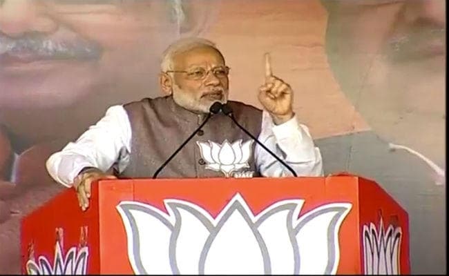 पीएम मोदी ने किया करारा प्रहार, कहा- छत्तीसगढ़ के लोगों की आंखों में धूल झोंक रही है कांग्रेस