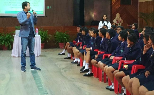 बिशप वेस्‍टकॉट स्‍कूल में ईवा की ओर से करियर काउंसेलिंग का आयोजन