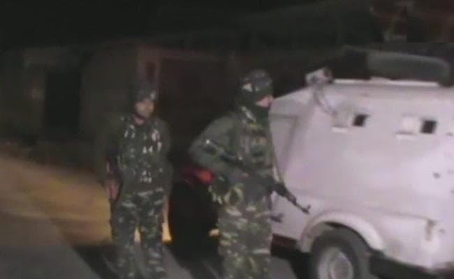 पुलवामा में सीआरपीएफ कैंप पर आतंकी हमले में हवलदार शहीद, शोपियां में दो आतंकी ढेर