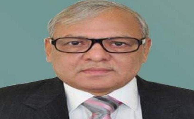 कटिहार : सांसद अहमद अशफाक करीम के आवास में हथियार के साथ घुसे अपराधियों ने मचाया उत्पात, दहशत