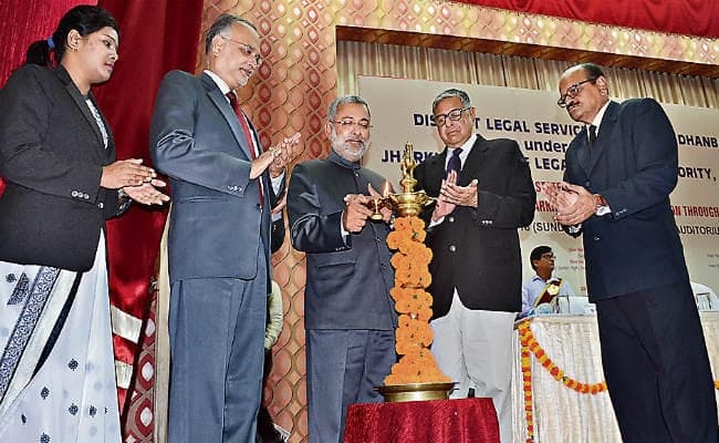 धनबाद : एक बुरे आदमी की हिंसा से एक अच्छे आदमी की चुप्पी ज्यादा खराब : जस्टिस कुरियन