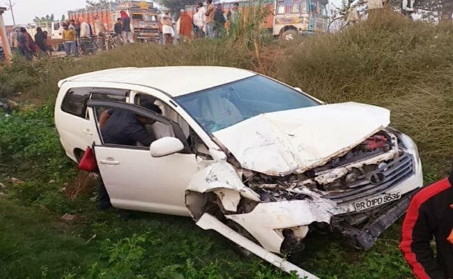 सड़क हादसे में बीजेपी नेत्री अनामिका गंभीर रूप से घायल, ट्रक ने सामने से मारी टक्कर