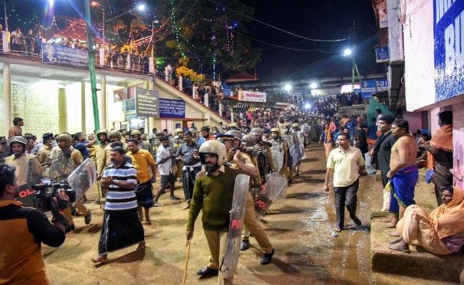 केरल सरकार सबरीमाला तीर्थयात्रियों के साथ ‘डकैतों” जैसा व्यवहार कर रही है : अल्फोन्स