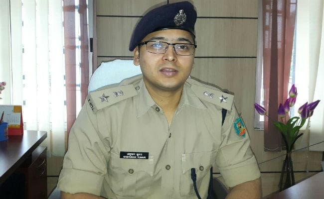 गुमला : गरीब बच्चों को पढ़ायेगी पुलिस, प्रतियोगिता परीक्षा की करायेगी तैयारी