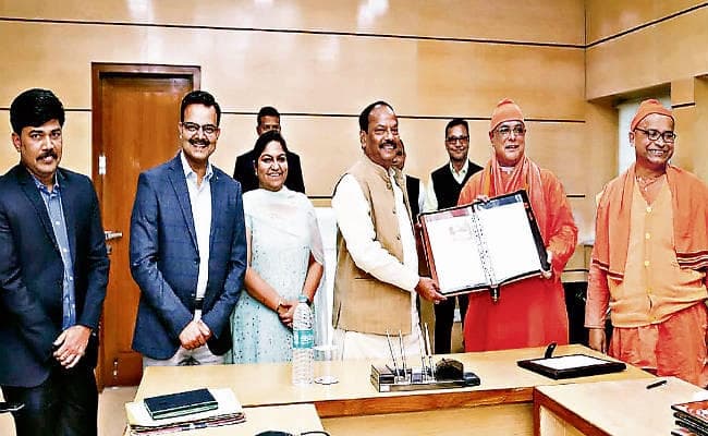 झारखंड के गांवों में परिवर्तन का वाहक बनेगा कृषि विश्वविद्यालय : रघुवर दास