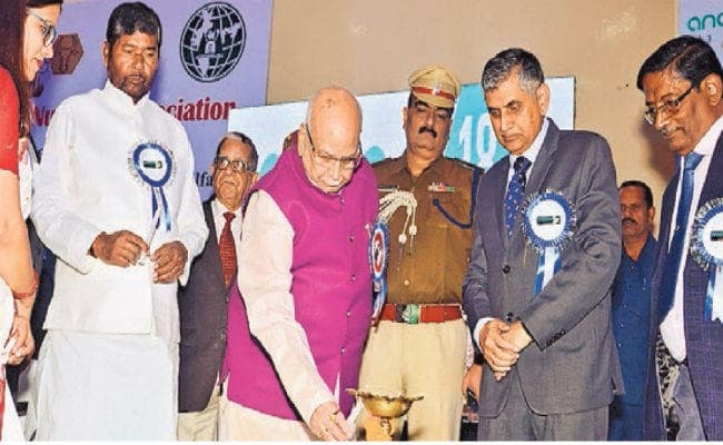 पटना : पशु संसाधनों के सुदृढ़ीकरण से समेकित कृषि होगी सुदृढ़ : राज्यपाल