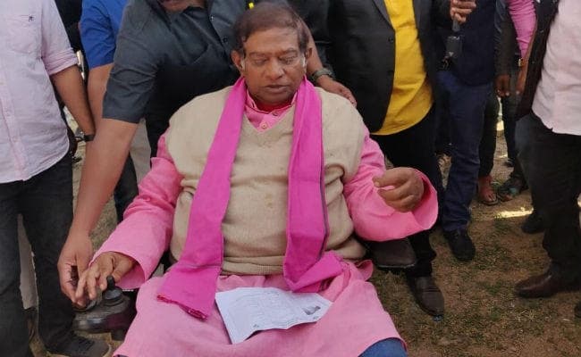 छत्तीसगढ़ विधानसभा चुनाव: भाजपा-कांग्रेस को चुनौती देने वाले जोगी ने डाला वोट