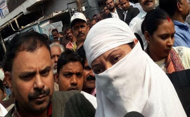 मुजफ्फरपुर बालिका गृह कांड : ब्रजेश की करीबी मधु ने कोर्ट में किया सरेंडर, CBI ने किया ये बड़ा खुलासा