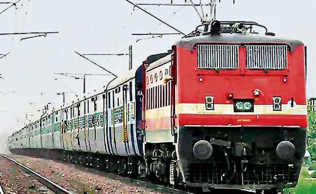 रांची रेल डिवीजन में नहीं है अतिरिक्त कोच, ट्रेनों के परिचालन में परेशानी