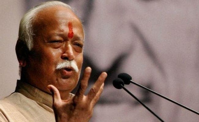 पटना पहुंचे मोहन भागवत कल जायेंगे सोनपुर