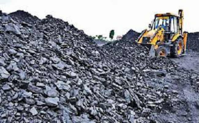 मंदा नहीं हो रहा कोयला का काला धंधा