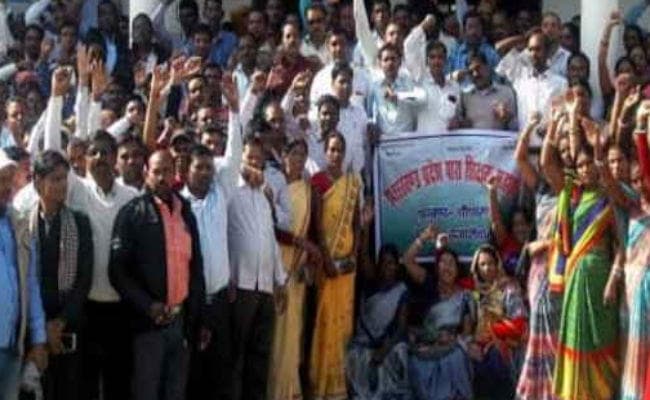 आंदोलन को और तेज करेंगे पारा शिक्षक, 25 से मंत्री व भाजपा विधायक-सांसद का घरेंगे आवास