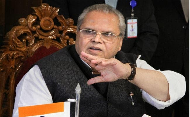 जम्मू-कश्मीर के राज्यपाल सत्यपाल मलिक ने दिया जवाब, राज्य हित में भंग की गयी विधानसभा