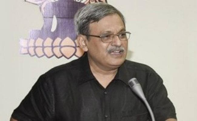 ISM धनबाद के निदेशक राजीव शेखर सहित तीन अन्य की गिरफ्तारी पर रोक