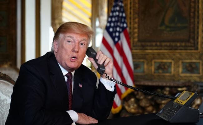 अमेरिका के राष्ट्रपति डोनाल्ड ट्रंप ने दिया अफगानिस्तान जाने का संकेत