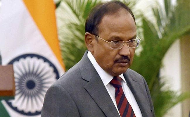 चीनी विदेश मंत्री से सीमा वार्ता के लिए डोभाल पहुंचे चीन