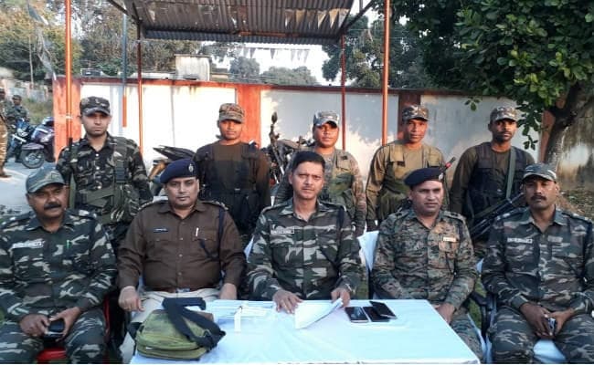 सिमडेगा : पांच लाख का इनामी नक्सली पुलिस मुठभेड़ में मारा गया, झारखंड व ओडिशा में था दबदबा