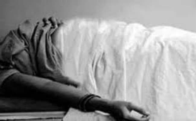 पति की मारपीट के बाद महिला ने जहर खाया, मौत