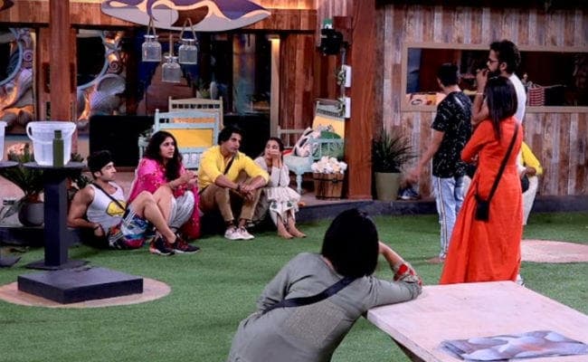 Bigg Boss 12: जेल की सजा के दौरान हुआ जमकर हंगामा, बिग बॉस ने खेला ये बड़ा दांव
