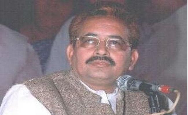 कांग्रेस ने की अमित शाह और भाजपा के दो विधायकों की शिकायत