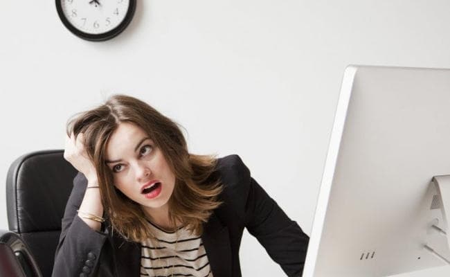 Research : कार्यस्थल पर नेटवर्किंग में पीछे रहती हैं महिलाएं