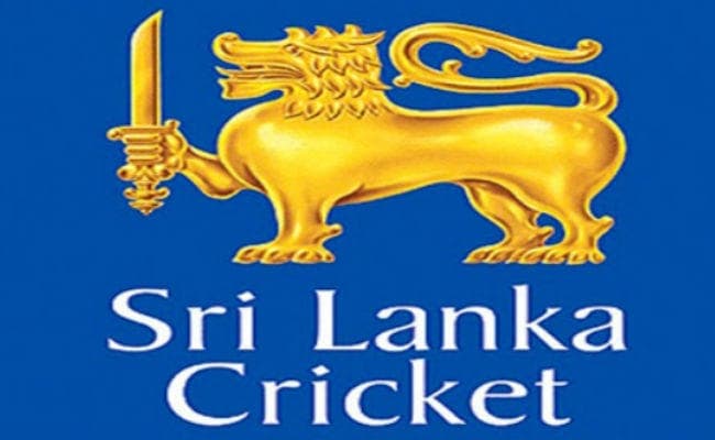 इंग्‍लैंड के खिलाफ खराब प्रदर्शन के बाद श्रीलंका ने चयनकर्ताओं को किया बर्खास्‍त