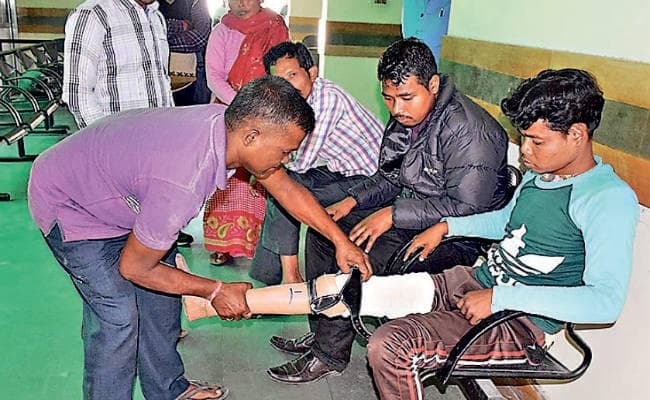 सिलीगुड़ी : दिव्यांगता की पीड़ा से मुक्ति दिलाने में जुटी नेशनल मारवाड़ी फाउंडेशन