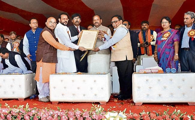 रांची : दहेज लेने और देनेवालों का करें सामाजिक बहिष्कार : मुख्यमंत्री रघुवर दास