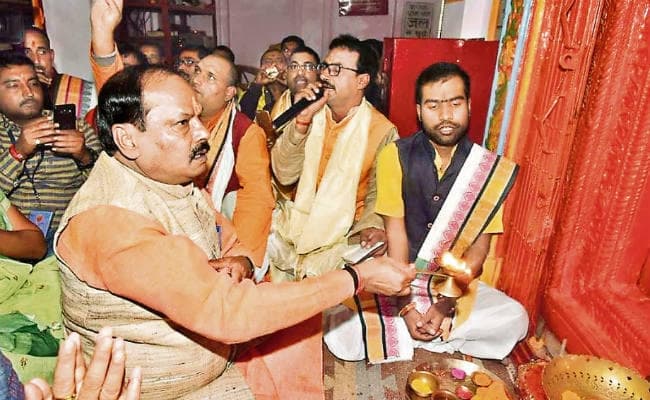 वंशीधर महोत्सव में मुख्यमंत्री ने की घोषणा, अब नगरऊंटारी अनुमंडल का नाम हुआ वंशीधरनगर