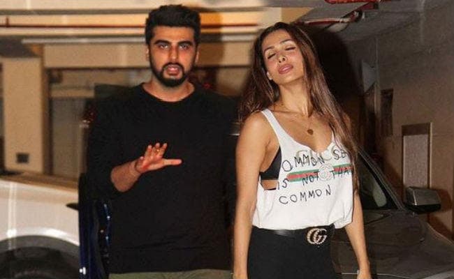 अर्जुन कपूर और मलाइका अरोड़ा के रिश्ते को मिली घरवालों की मंजूरी, 2019 में होगी शादी...