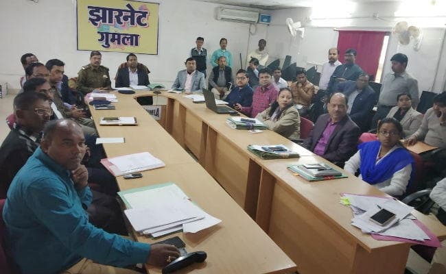 गुमला : नगर परिषद के कार्यपालक पदाधिकारी की कार्यप्रणाली से मुख्यमंत्री नाराज