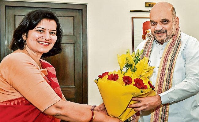 आइएएस छोड़ बिहार की अपराजिता सारंगी भाजपा में हुई शामिल, ओड़िशा में दी जा सकती हैं महत्वपूर्ण जिम्मेदारी