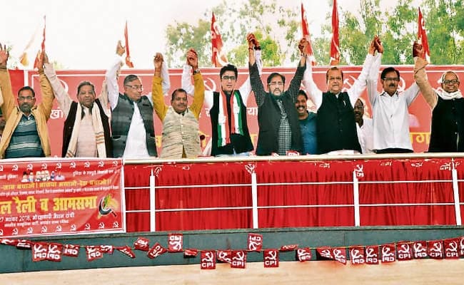 रांची : झूठ की बुनियाद पर चल रही मोदी व रघुवर सरकार ने जनता को ठगा