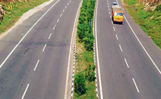 बिहार के इन 28 नेशनल हाइवे के काम में फंसा है पेंच, अब पटना हाइकोर्ट ने 22 जिलों के डीएम को दिया निर्देश और मांगी जानकारी