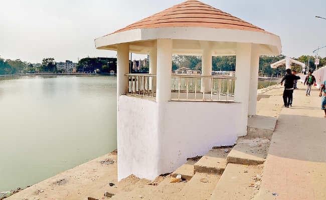 ‍80 लाख रुपये का पावर प्लांट गया कबाड़ में, बिजली तो कभी उत्पादित हुई नहीं, सामानों का भी अता-पता नहीं