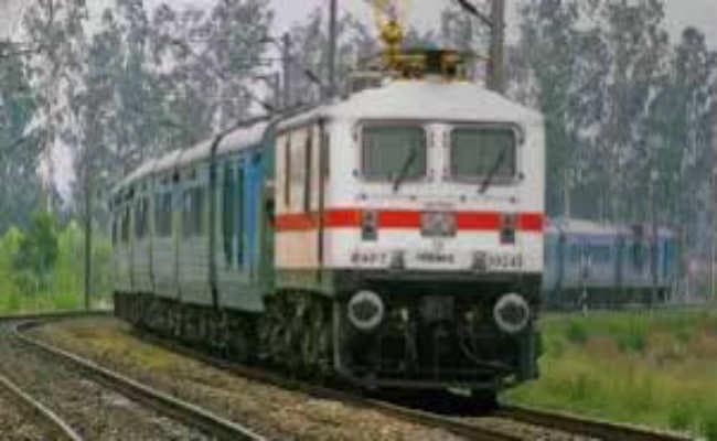 बिलासपुर व झारसुगुड़ा के बीच ब्लॉक एक दिसंबर से, कई ट्रेनें चलेंगी लेट से