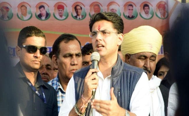 VIDEO राजस्थान चुनाव : कांग्रेस ने जारी किया घोषणा पत्र, लड़कियों को पूरी शिक्षा मुफ्त देने का वादा