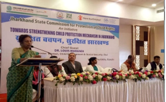 बाल अधिकारों की रक्षा के लिए जनप्रतिनिधियों का जागरूक होना जरूरी : डॉ लुईस मरांडी