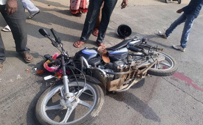 बरकट्ठा : सड़क दुर्घटना में तुर्कबाद गांव के अखबार विक्रेता की मौत