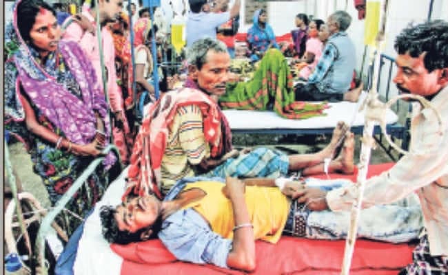 कोलकाता : अवैध शराब मामले में मृतकों की संख्या 12 हुई , 28 लोगों का अब भी चल रहा है इलाज