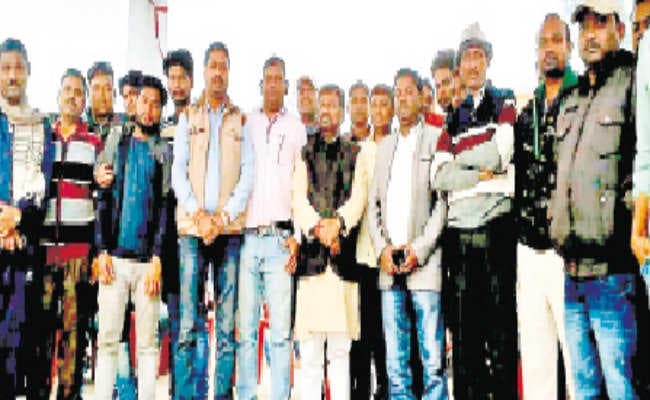 चुनाव से पहले गरमायी गिरिडीह की सियासत : भाजपा में भूचाल, गिरिडीह सांसद और बाघमारा विधायक में तनातनी, लालचंद ने ठोंका दावा