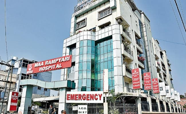 रांची : डॉ एसएन यादव के पांच ठिकानों पर आयकर विभाग ने छापा मारा, अस्पताल में 20 करोड़ रुपये के निवेश का अनुमान